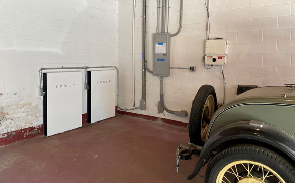 LightWave Solar Tesla Powerwalls Nashville Tennessee 2 scaled